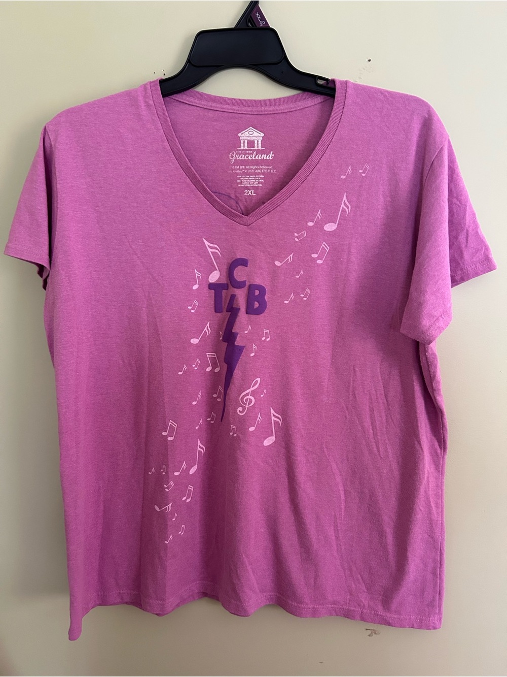 Official Elvis Presley/Graceland Women’s TCB Souvenir Shirt 2X